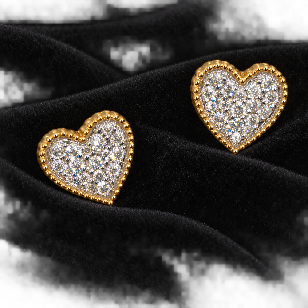 10K Yellow Gold Natural Heart Diamond Earrings, 0.30 ct tw SI2