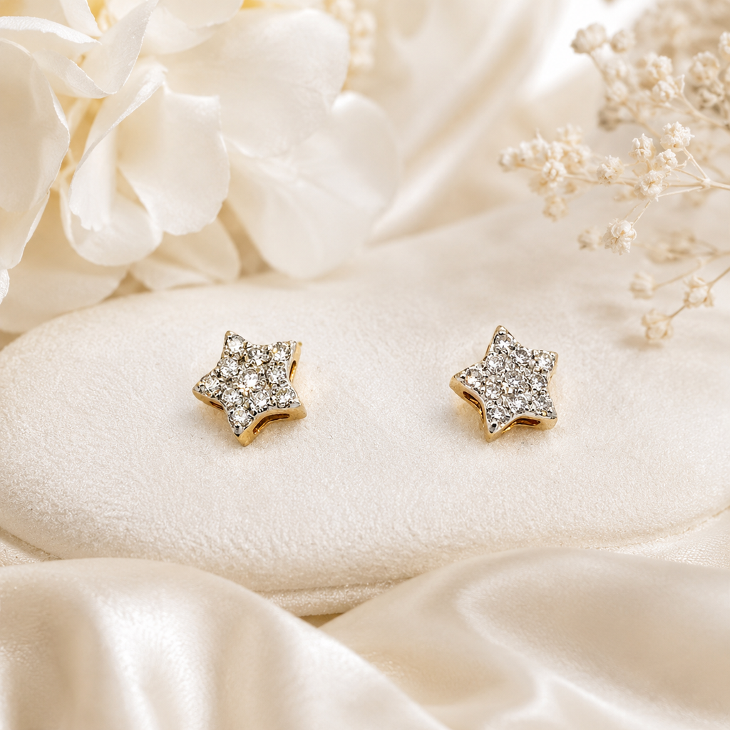 10K Yellow Gold .15 Ctw Natural Diamond Star Earrings